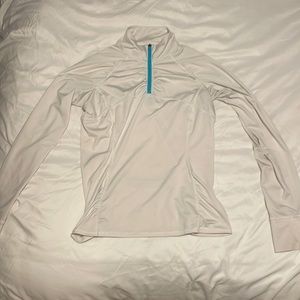 Tight white athleta workout shirt